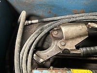 Cembre hydraulische knip en crush tangen - afbeelding 9 van  13