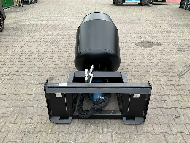 Cementmixer voor schranklader - afbeelding 9 van  10