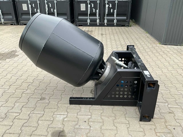 Cementmixer voor schranklader - afbeelding 1 van  9