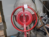 Cementmolen, werking onbekend. - afbeelding 2 van  2