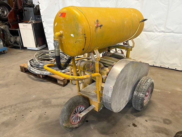 Cement/spak spuit - afbeelding 12 van  17