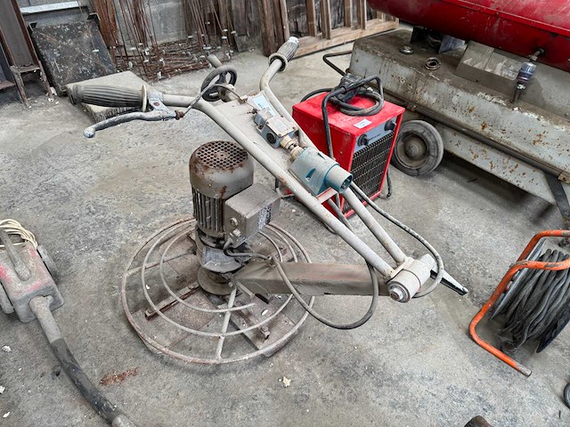 Cementvlinder - afbeelding 1 van  1