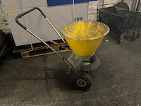 Cemo duw strooiwagen - afbeelding 1 van  5