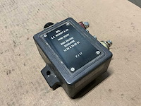 C.e.niehoff & co 76761-n3207 voltage regulator - afbeelding 2 van  3