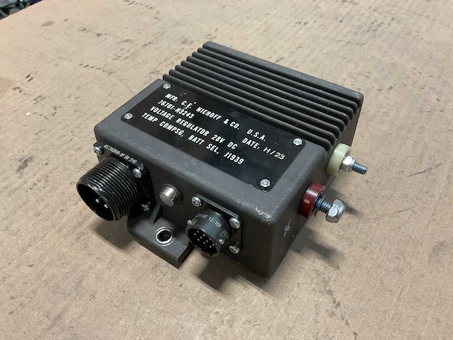 C.e.niehoff & co 76761-n3243 voltage regulator - afbeelding 3 van  5
