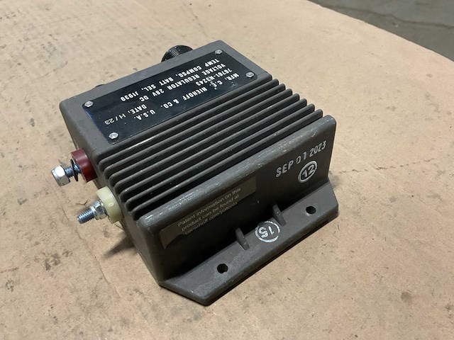 C.e.niehoff & co 76761-n3243 voltage regulator - afbeelding 4 van  5