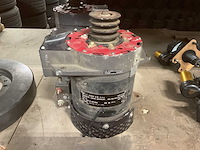 C.e.niehoff & co dual volt 14v & 28v generator - afbeelding 2 van  3