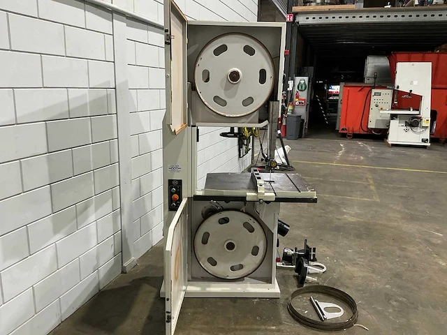 Centauro - 2001 - sc600 - lintzaagmachine - afbeelding 2 van  39