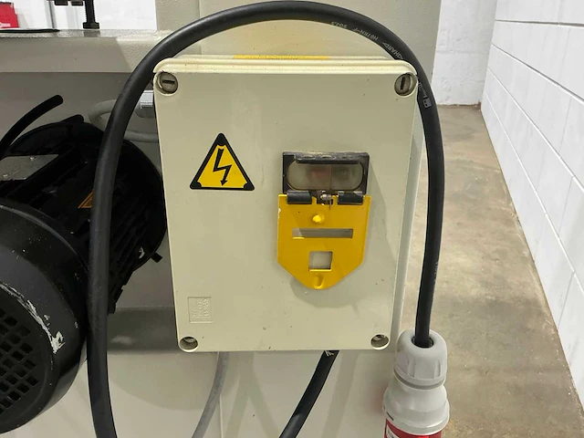 Centauro - 2001 - sc600 - lintzaagmachine - afbeelding 13 van  25