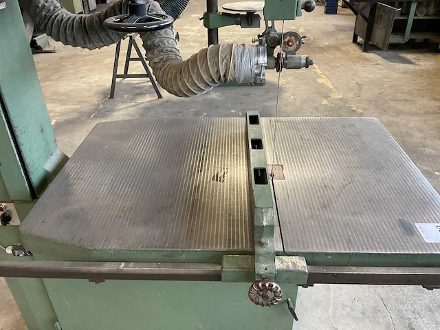 Centauro 800 cl lintzaagmachine - afbeelding 10 van  13