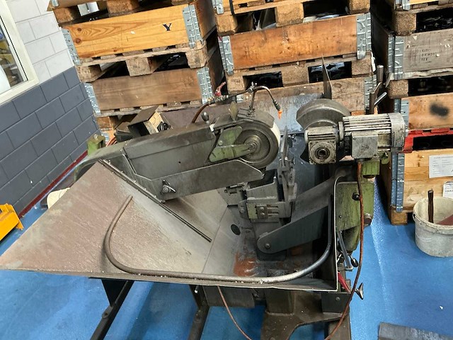 Centerloze slijpmachine - afbeelding 3 van  10