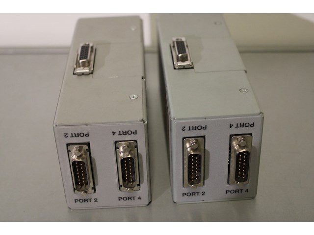 Centrecom 480 four port fanout - afbeelding 6 van  11