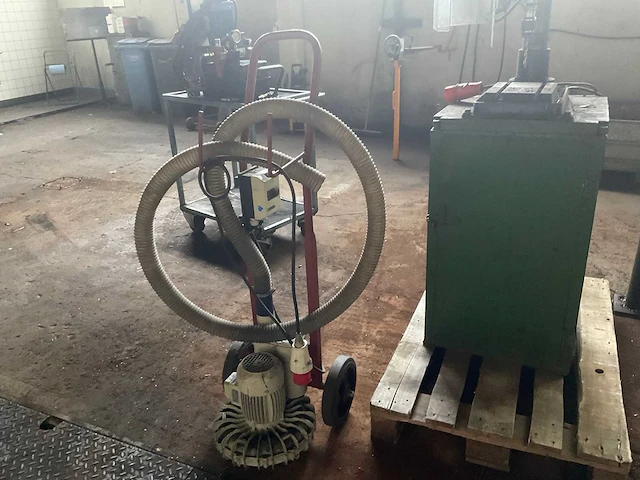 Centrifugaalpomp op kar - afbeelding 3 van  8