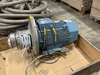 Centrifugaalpomp