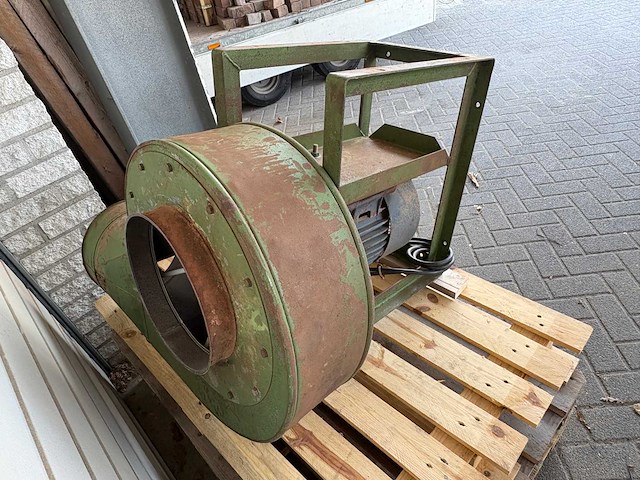 Centrifugaalventilator (slakkenhuisventilator) - afbeelding 1 van  8