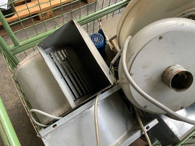 Centrifugaalventilatoren (8x) - afbeelding 3 van  3