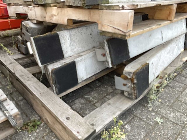 Centrosolar - zonnepanelen met steunen (10x) - afbeelding 3 van  11