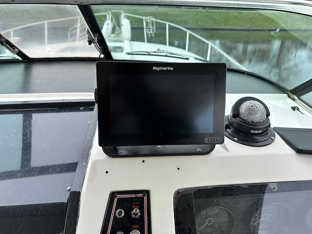 Centur grande xl 330 speedboot - afbeelding 21 van  25