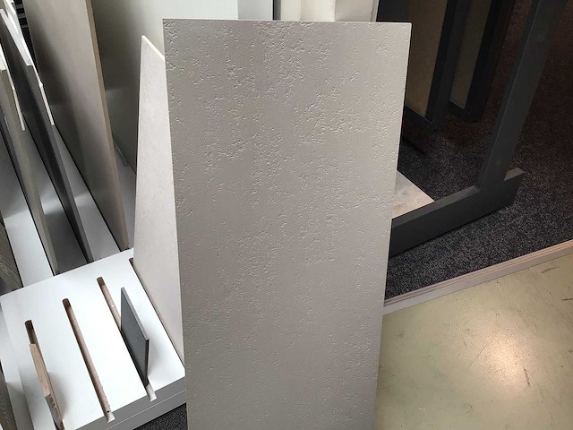 Ceracasa essence cinzao claro mat vloertegel 30x90 cm 4,71 m² - afbeelding 2 van  3