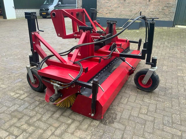 Ceres 260 onkruidborstel - afbeelding 5 van  11