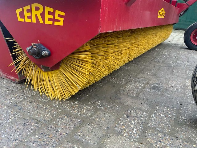 Ceres 260 onkruidborstel - afbeelding 9 van  11