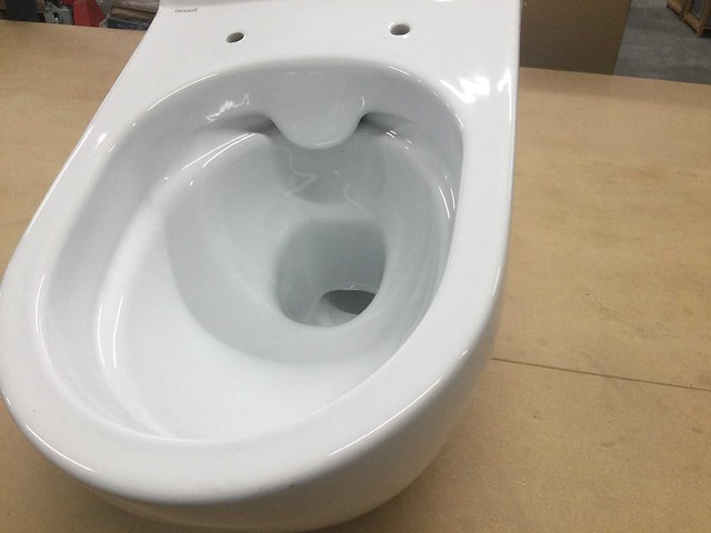 Cersanit - toilet zonder spoelrand - afbeelding 4 van  5