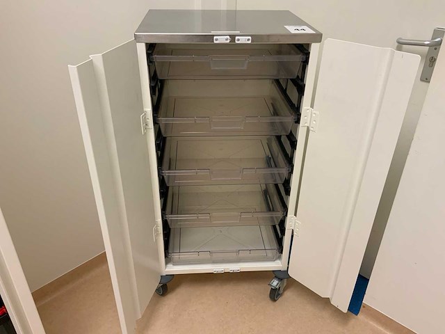 Certwood medische voorraadkar - afbeelding 1 van  7