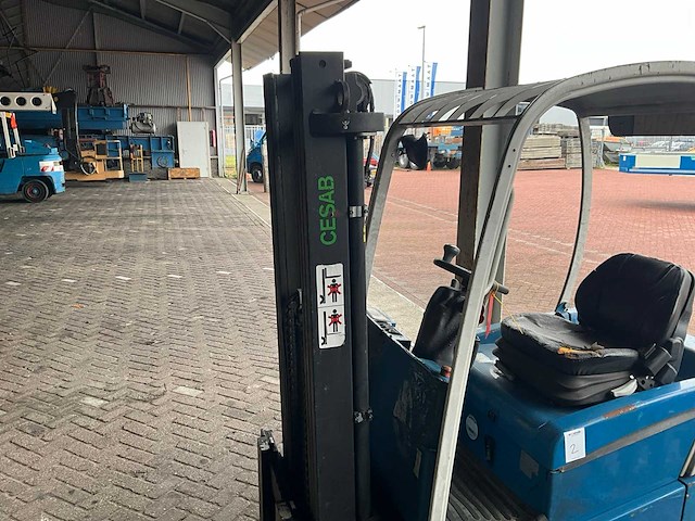 Cesab - forklift trucks - 2008 - afbeelding 2 van  10