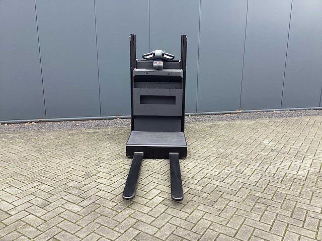 Cesab - o110w - electric pallet trucks - 2024 - afbeelding 4 van  10