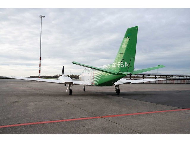 Cessna 404 titan courier ‘long endurance’ (survey) aircraft - afbeelding 6 van  66