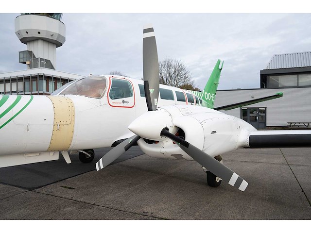Cessna 404 titan courier ‘long endurance’ (survey) aircraft - afbeelding 8 van  66