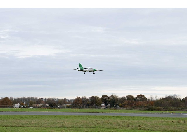 Cessna 404 titan courier ‘long endurance’ (survey) aircraft - afbeelding 15 van  66