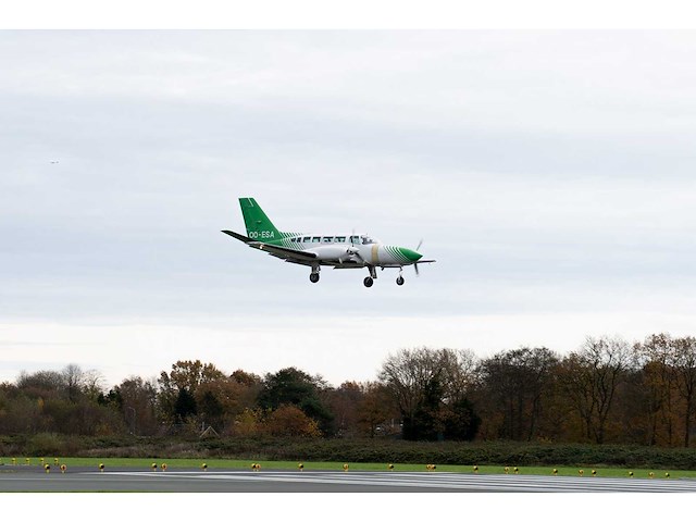 Cessna 404 titan courier ‘long endurance’ (survey) aircraft - afbeelding 16 van  66