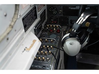 Cessna 404 titan courier ‘long endurance’ (survey) aircraft - afbeelding 29 van  66