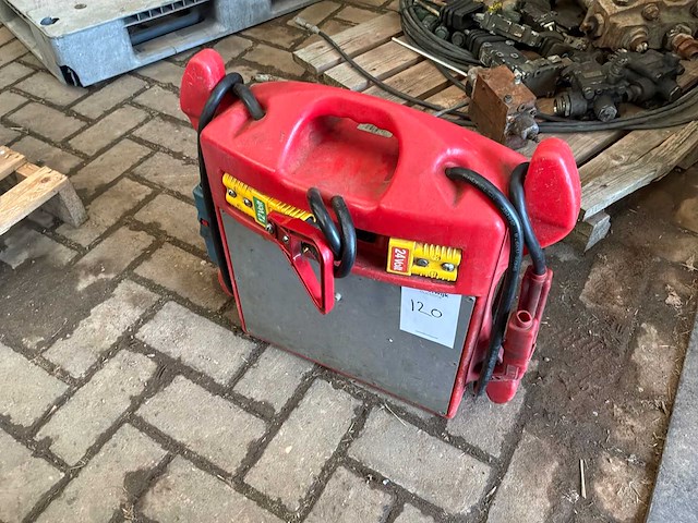 Ceteor 1600/800ca startbooster en laadkabel - afbeelding 4 van  10