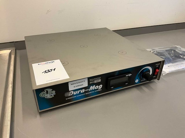Cg life sciences dura mag compacte magnetische roermachine met 5 posities - afbeelding 2 van  3