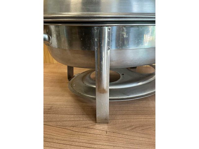 Chafing dish - afbeelding 3 van  7