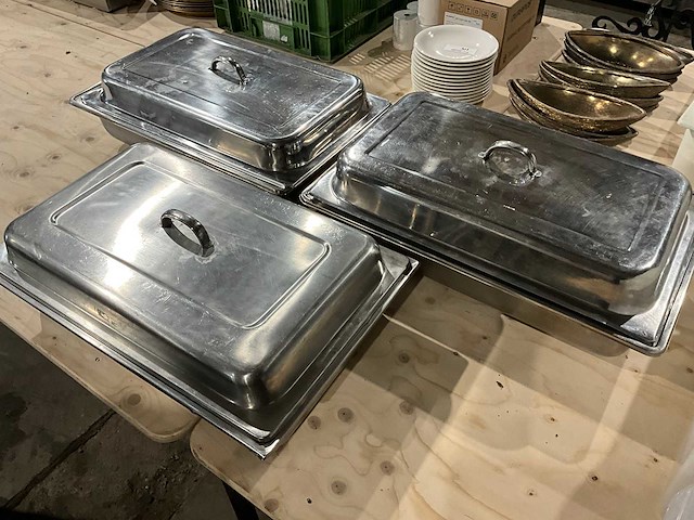 Chafingdishbak met deksel (3x) - afbeelding 1 van  4