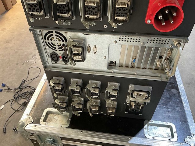 Chain master variolift complete besturingssysteem staging. - afbeelding 8 van  9