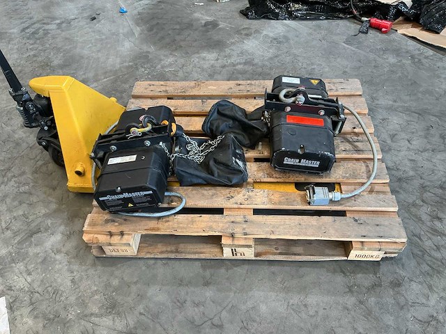 Chainmaster bgv-c1 elektrische kettinghef (2x) - afbeelding 1 van  4