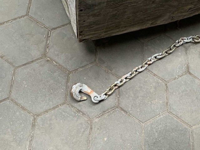 Chains (2x) - afbeelding 1 van  1