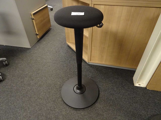 Chairworkx - werkkruk - afbeelding 1 van  2