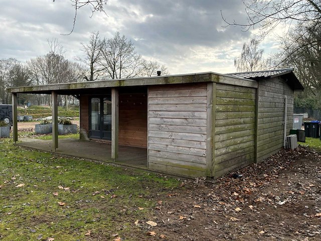 Chalet / tuinhuis - afbeelding 13 van  20