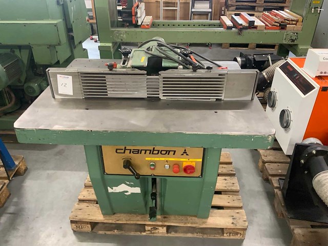 Chambon t 319 321 tafel- en spilfreesmachine - afbeelding 2 van  6