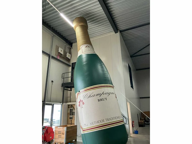 Champagnefles xxl 850cm opblaasbaar - afbeelding 5 van  12