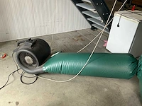Champagnefles xxl 850cm opblaasbaar - afbeelding 12 van  12