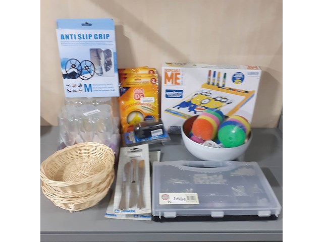 Champagneglazen, keuken accessoires, spel etc. (d1604) - afbeelding 1 van  3