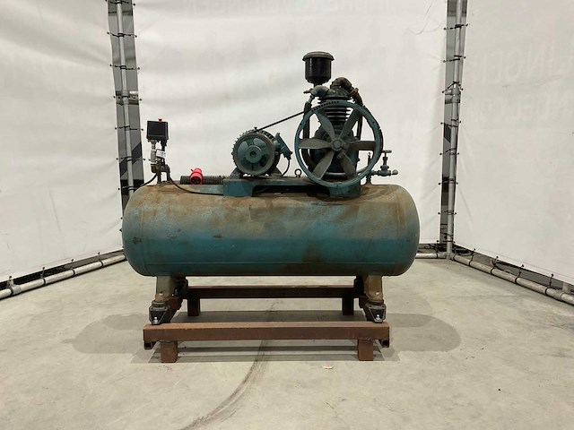 Champion - luchtcompressor - afbeelding 2 van  8