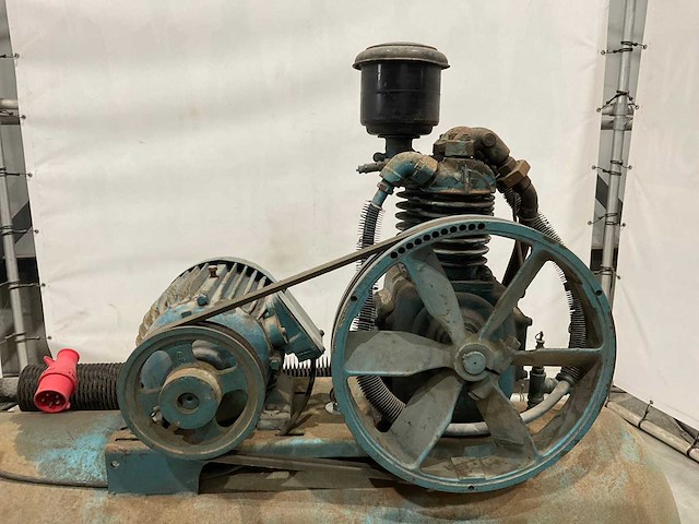 Champion - luchtcompressor - afbeelding 6 van  9