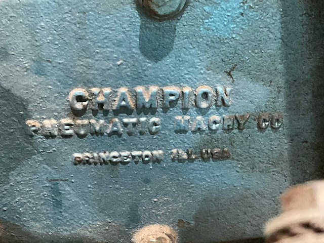 Champion - luchtcompressor - afbeelding 8 van  9